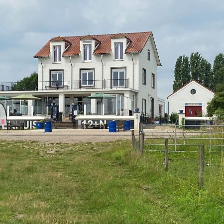 Het Veerhuis Oeffelt Exterior foto